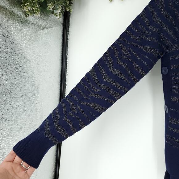 Stella & Dot Navy Zebra Side Button Sweater Small NWT - Picture 6 of 9
